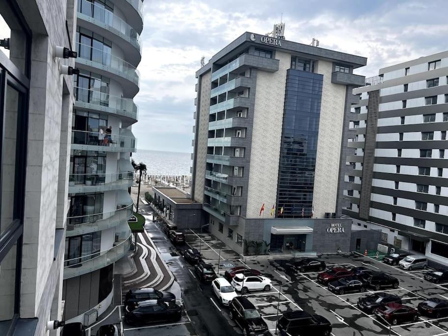 Romeo'S Beachfront Apartment By Loft, Hotel Opera And White Tower Мамая Экстерьер фото