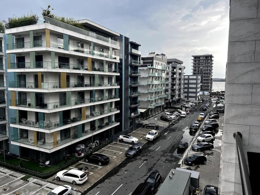Romeo'S Beachfront Apartment By Loft, Hotel Opera And White Tower Мамая Экстерьер фото